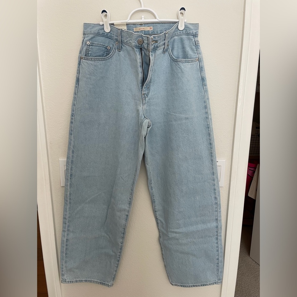NEW levi baggy dad jeans